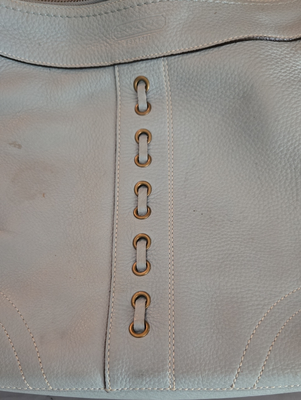 Coach Lite Blue Vintage Pebbled Leather Shoulder Bag with Brass Hardware - Picture 3 of 9